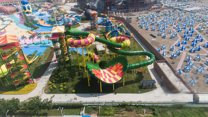 Toboggan aquatique géant Magicfish pour parc aquatique