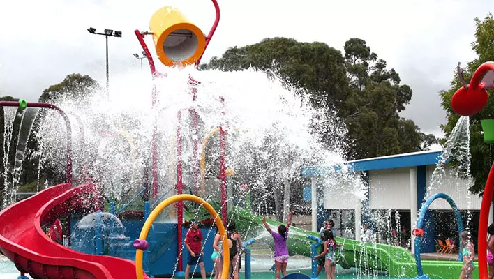 Tour d'éclaboussures centrale pour parc aquatique