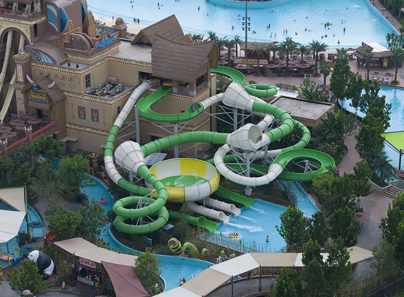 Toboggan spatial pour parcs aquatiques